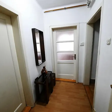 Apartamento In New Sarajevo